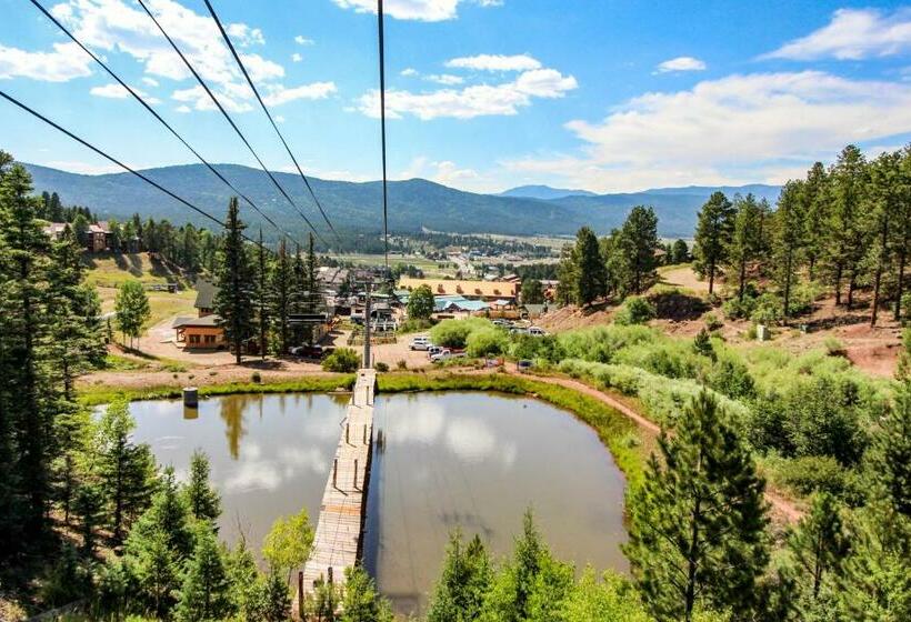 آپارتمان 3 خوابه, Painted Pony Cabin