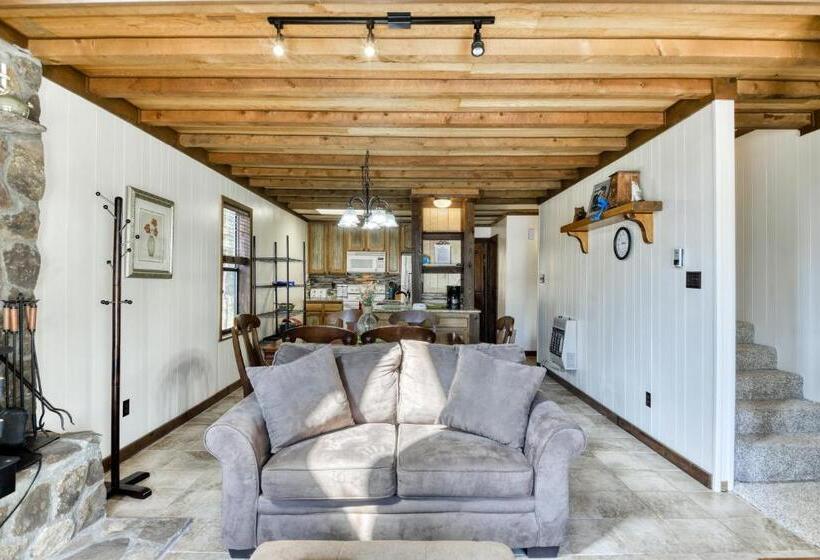 带3个卧室的公寓, Timbers Townhouse 1