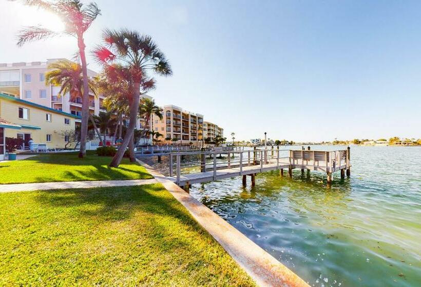 Апартаменты 2 Спальни, Malyn Resort Unit 124