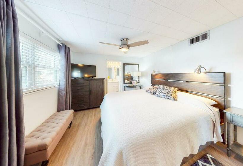 Апартаменты 2 Спальни, Malyn Resort Unit 124