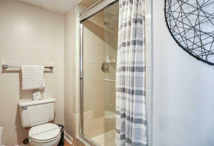 带2个卧室的公寓, Modern Palm Paradise