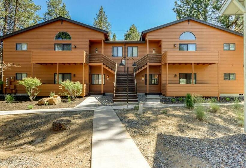 آپارتمان 2 خوابه, Woodpecker Lookout