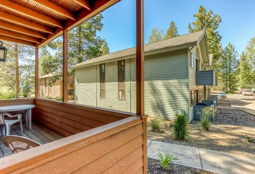 آپارتمان 2 خوابه, Woodpecker Lookout