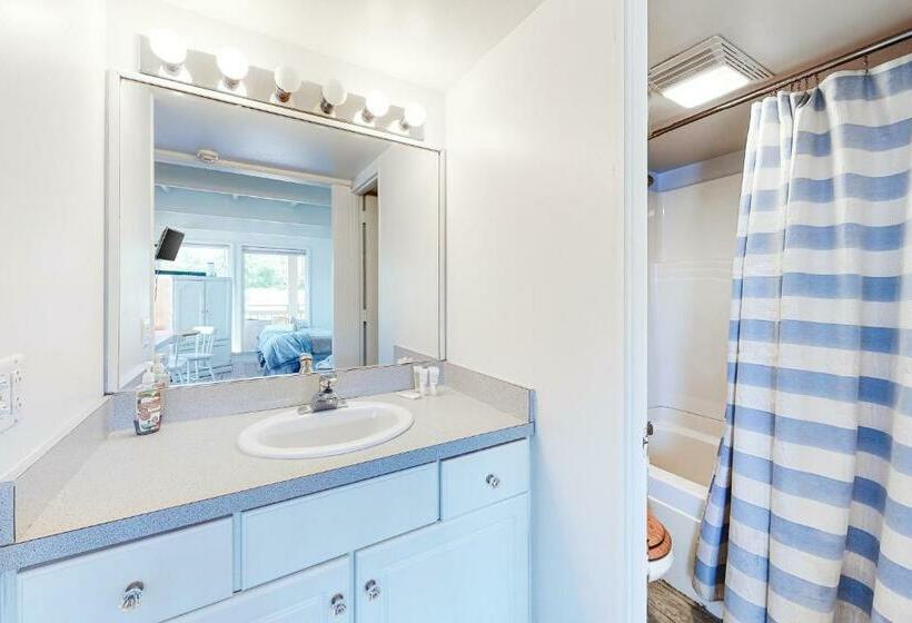 스탠다드 스튜디오, Stay Sandy