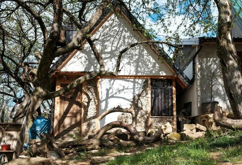 بنگله خانوادگی, Bungalows Old Town