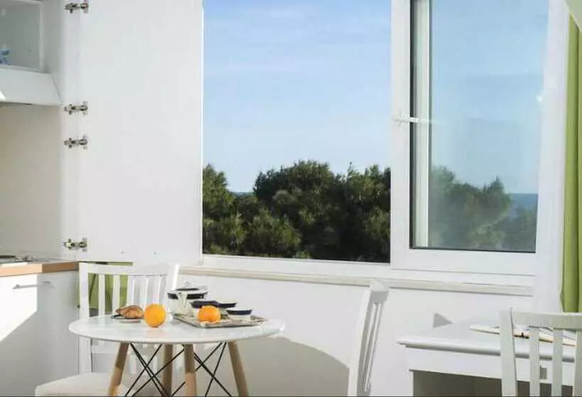 استودیوی استاندارد با چشم‌انداز دریا, Apartments Milka & Miho