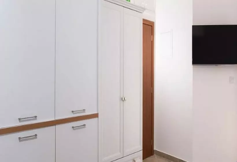 استودیو استاندارد با چشم‌انداز دریا و بالکن, Apartments Milka & Miho