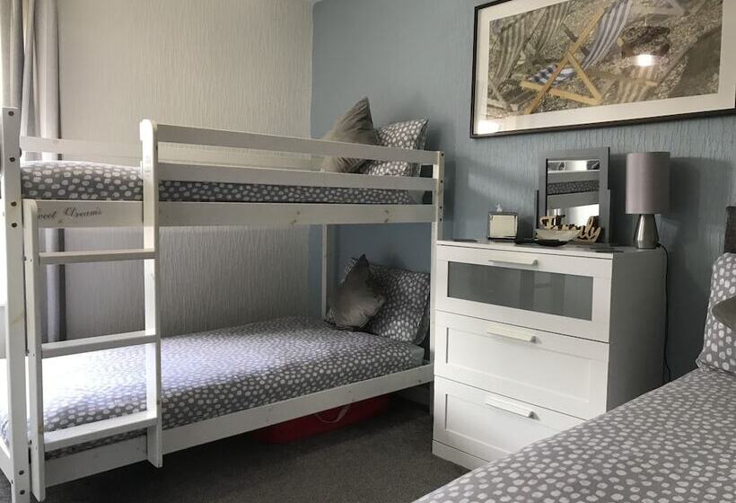 חדר משפחתי, Brene