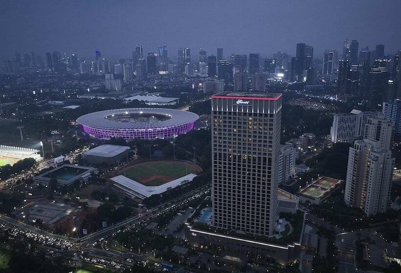 Люкс 2 Спальни, Fairmont Jakarta