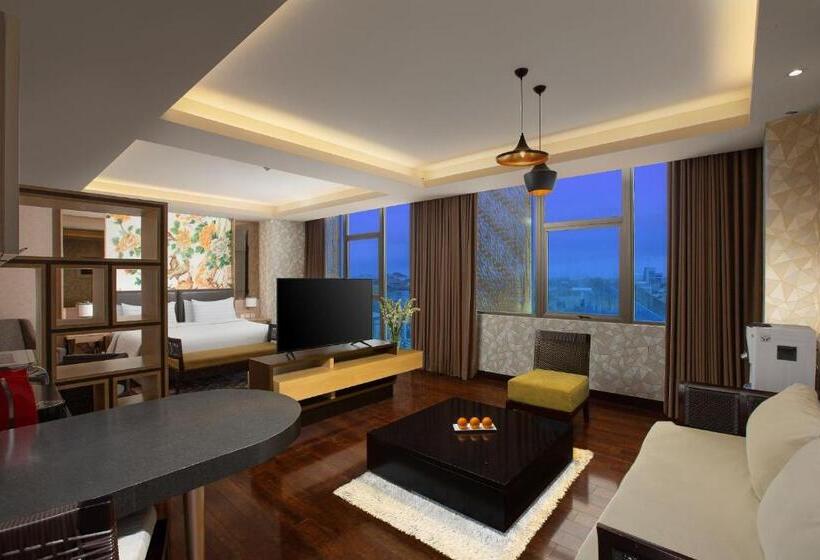 סוויטה, Harper Malioboro Yogyakarta By Aston