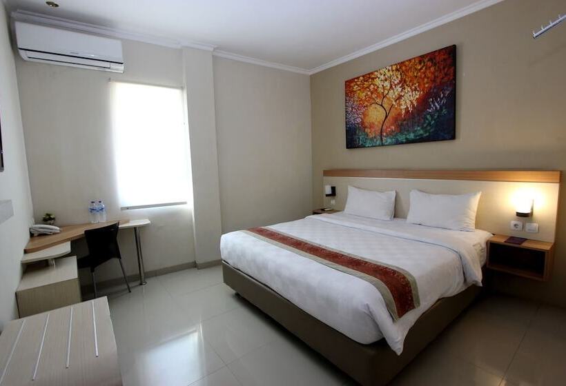 غرفة سوبيريور, Laxston