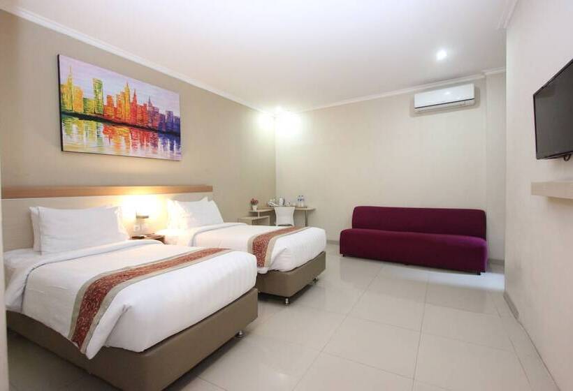 غرفة ديلوكس, Laxston