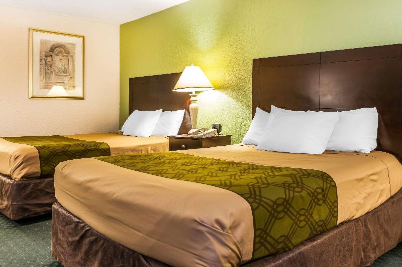 غرفة ديلوكس, Laxston