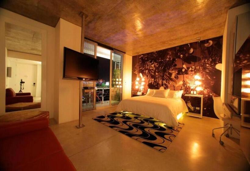Люкс Повышенной Комфортности, Now Hotel Cali