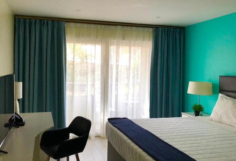 اتاق استاندارد با تخت بزرگ, Quints Travelers Inn