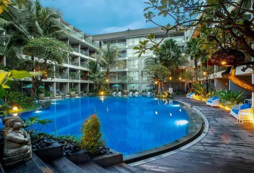 Deluxe-huone Allasnäkymä, Ramada Encore By Wyndham Bali Seminyak
