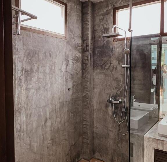 Kertre Néző Standard Szoba, Sairee Hut Resort Koh Tao