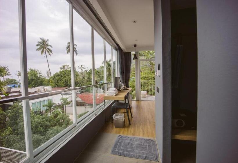 Tengerre Néző Deluxe Szoba, Sairee Hut Resort Koh Tao