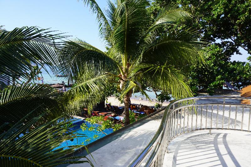 풀장 전망 디럭스 룸, Sairee Hut Resort Koh Tao