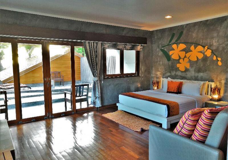 Medencére Néző Deluxe Szoba, Sairee Hut Resort Koh Tao