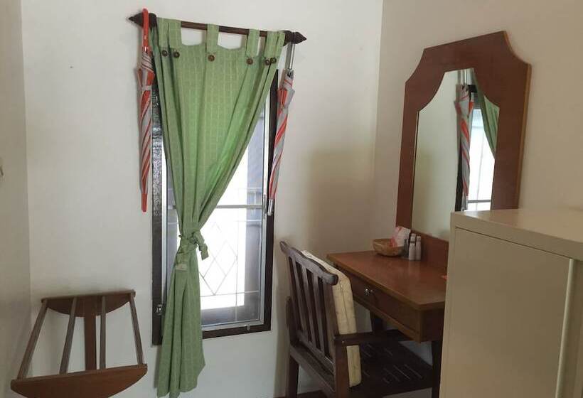 Standard Szoba, Sairee Hut Resort Koh Tao