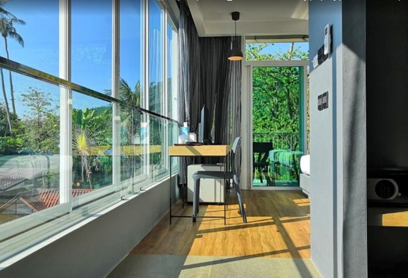 Tengerre Néző Deluxe Szoba, Sairee Hut Resort Koh Tao