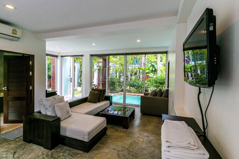 Villa 1 Hálószoba Uszodával, Sairee Hut Resort Koh Tao