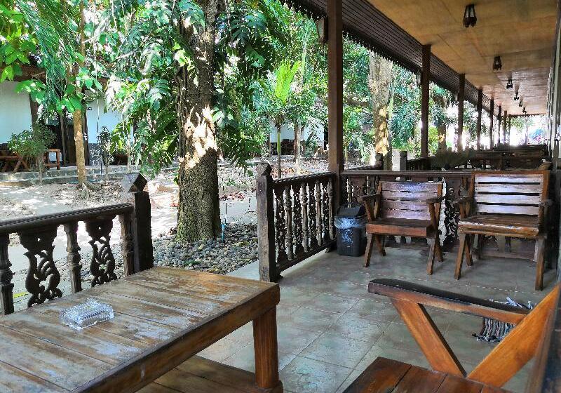 수피리어 트리플 룸, Sairee Hut Resort Koh Tao