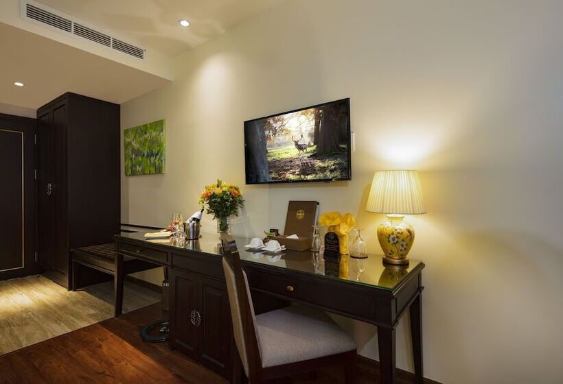 سوئیت خانواده 2 خوابه, Thanh Lich Royal Boutique