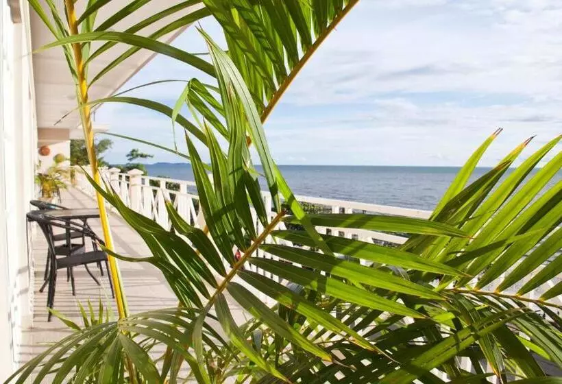 اتاق استاندارد, The Beach House