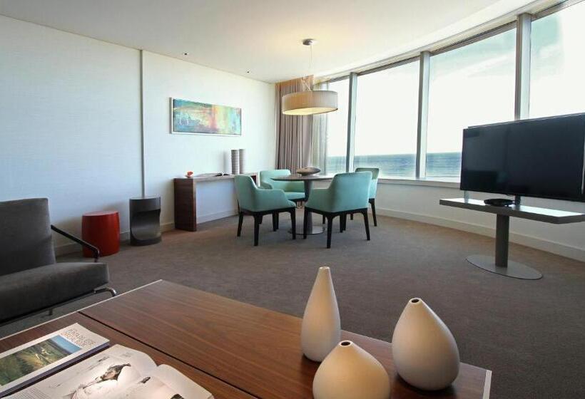 جناح سوبيريور مطل علي البحر, The Grand