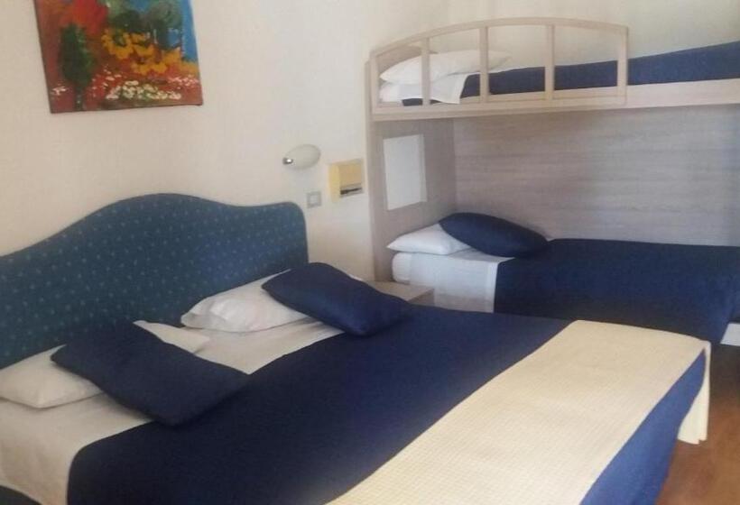 四人标准间, Tirrenia