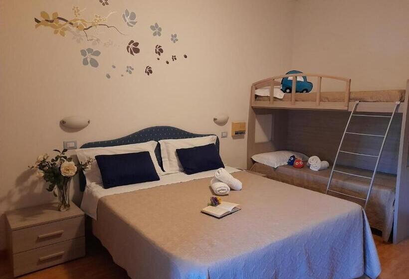 四人标准间, Tirrenia