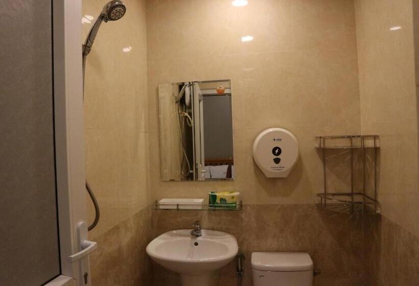 اتاق استاندارد, Long Hostel