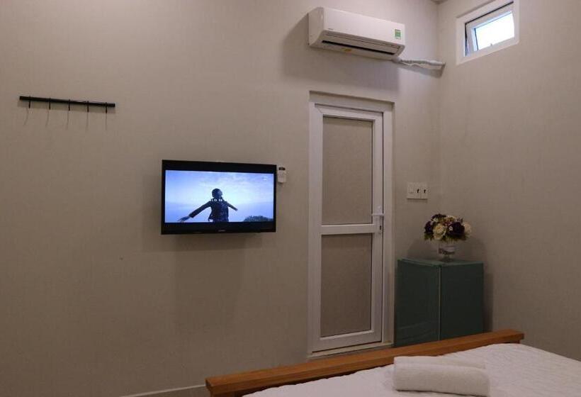 اتاق استاندارد, Long Hostel