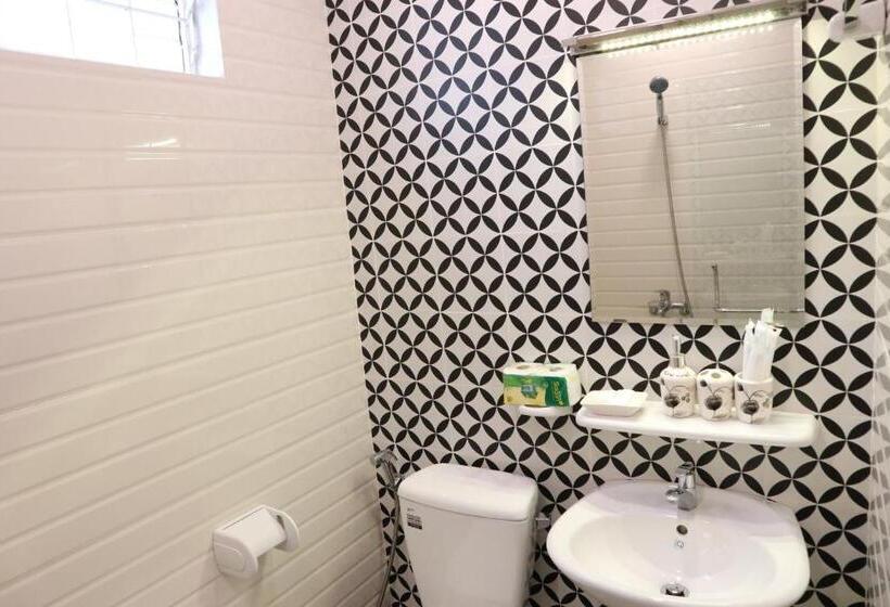 اتاق استاندارد, Long Hostel
