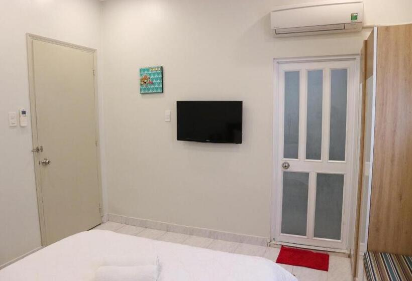 اتاق استاندارد, Long Hostel