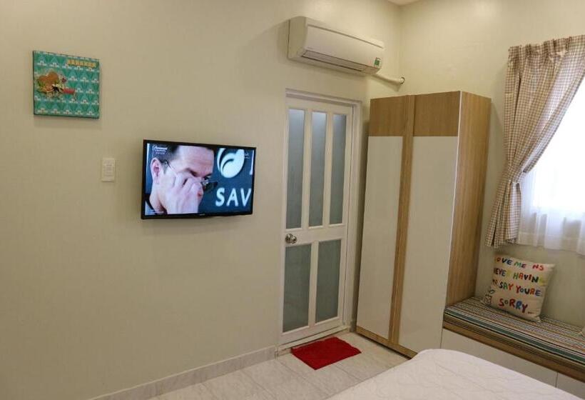 اتاق استاندارد, Long Hostel