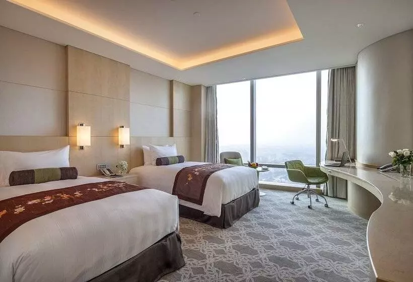 اتاق کلاب, Lotte Hotel Hanoi