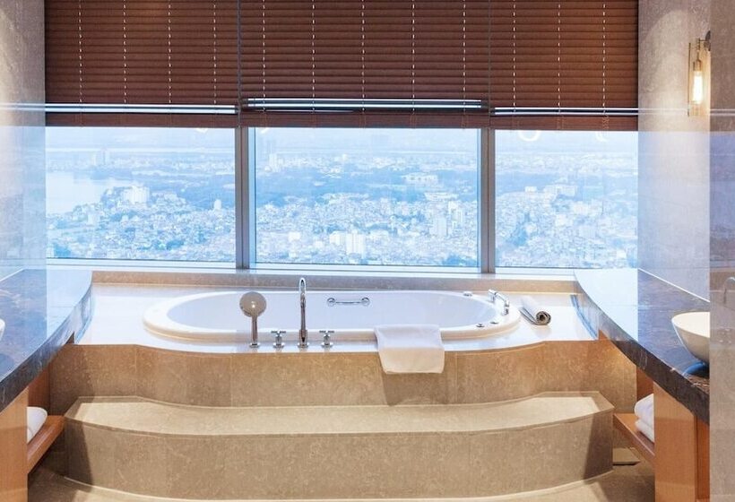 سوئیت پریمیوم, Lotte Hotel Hanoi