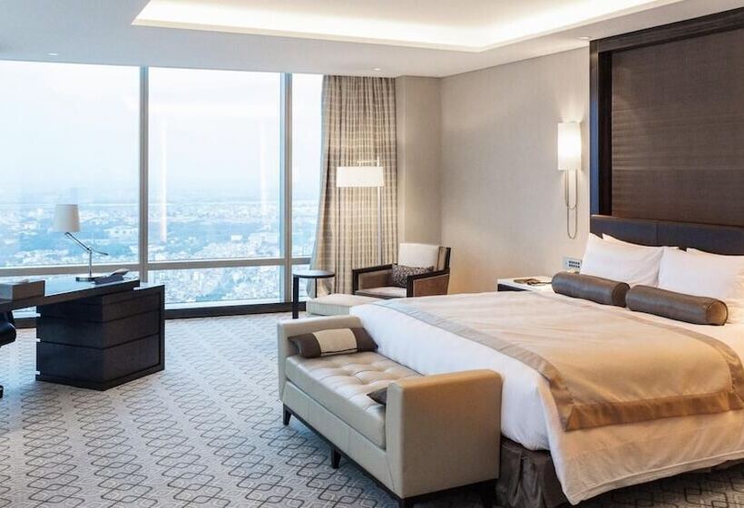 سوئیت پریمیوم, Lotte Hotel Hanoi