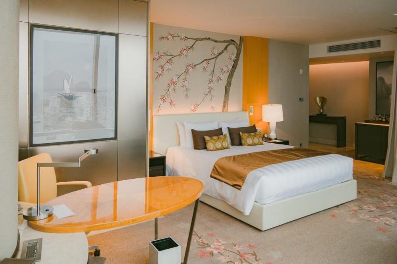 سوییت جونیور کلاب, Lotte Hotel Hanoi