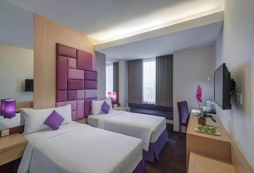 デラックスルーム, Quest Hotel Darmo   Surabaya By Aston