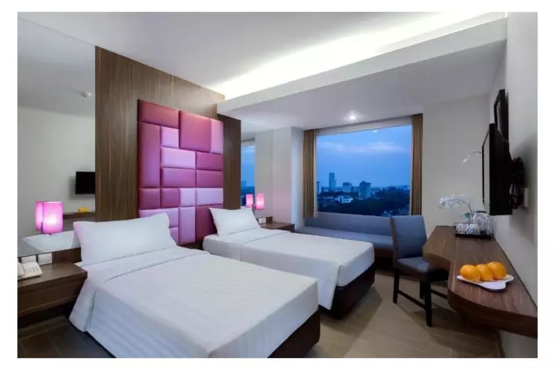 デラックスルーム, Quest Hotel Darmo   Surabaya By Aston