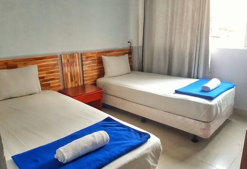 اتاق استاندارد, Saigon Backpackers Hostel   Bui Vien