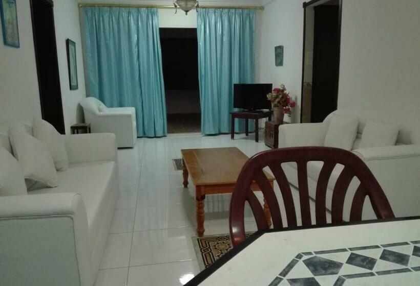 سوییت جونیور با چشم‌انداز دریا, Salalah Beach Resort   Villas