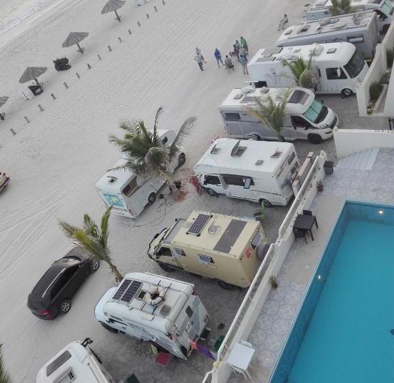 سوییت جونیور با چشم‌انداز دریا, Salalah Beach Resort   Villas