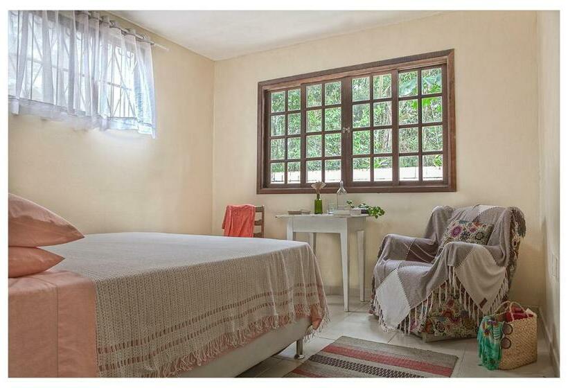 اتاق لوکس, Casa Familiar Estaleiro