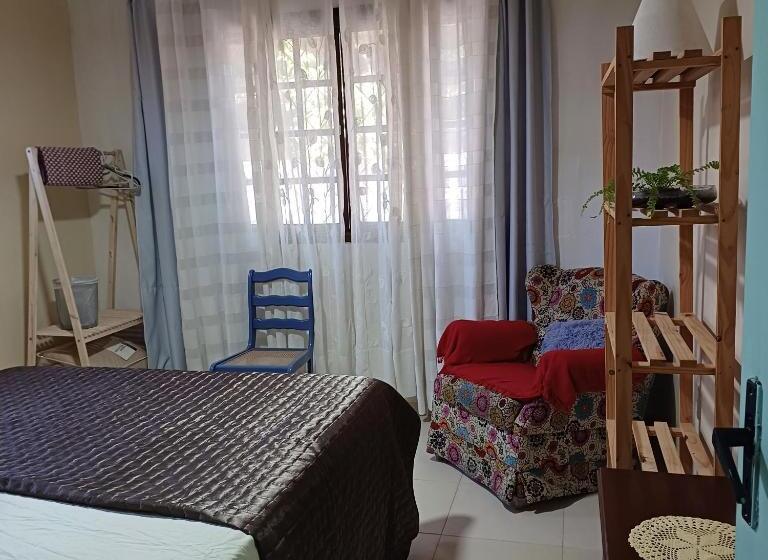 اتاق لوکس, Casa Familiar Estaleiro