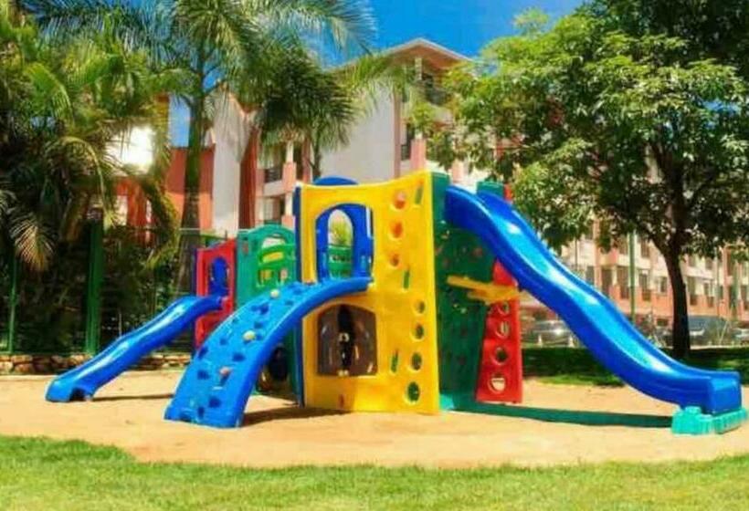 اتاق استاندارد چهار تخته, Flat Decoração Náutica C/vista Lago Paranoá